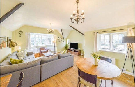 2 bedroom apartment to rent - Hall Place, St. Peters Street, St. Albans, AL1 - Property View 2