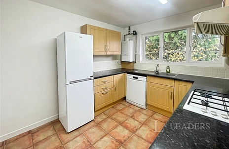 2 bedroom property to rent - The Lawns, Mount Pleasant, St Albans, AL3 - Property View 3