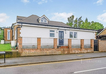 2 bedroom property to rent - 16 Green Lane, St. Albans, Hertfordshire, AL3 - Property View 1