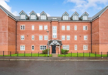 2 bed flat/apartment for rent in Gas Street, Platt Bridge, Wigan, WN2