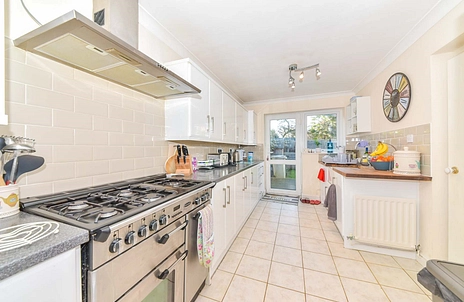 4 bedroom house to rent - Foxfield Way, Oakham, LE15 - Property View 3