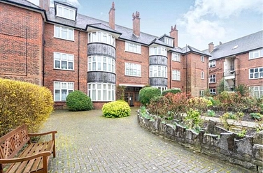 3 bedroom apartment to rent - Charter House, Mulgrave Road, Sutton, SM2