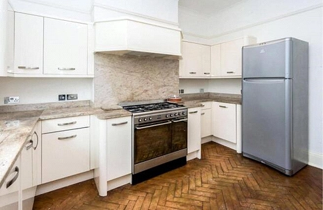 3 bedroom apartment to rent - Charter House, Mulgrave Road, Sutton, SM2 - Property View 3