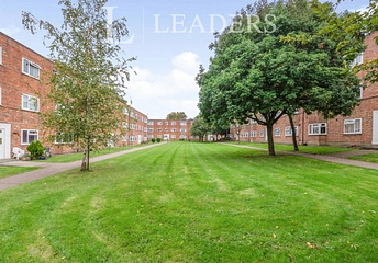 3 bedroom apartment to rent - Sutton Court, Brighton Road, Sutton, SM2 - Property View 1