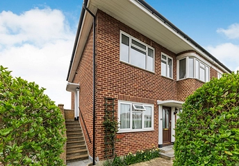 2 bedroom maisonette to rent - Priory Court, Priory Road, Sutton, SM3 - Property View 1