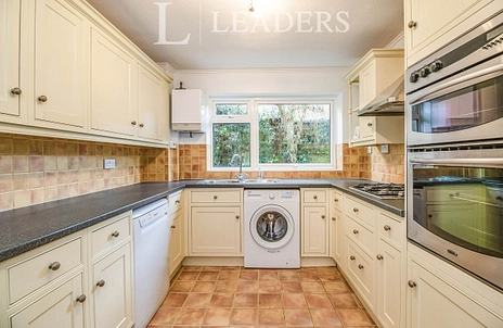 2 bedroom apartment to rent - Chestnut Court, 65 Mulgrave Road, Sutton, SM2 - Property View 3