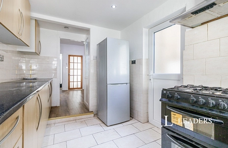 2 bedroom house to rent - Carshalton Road, Mitcham, CR4 - Property View 3