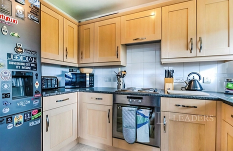 2 bedroom apartment to rent - Jackwood Way, Tunbridge Wells, TN1 - Property View 3