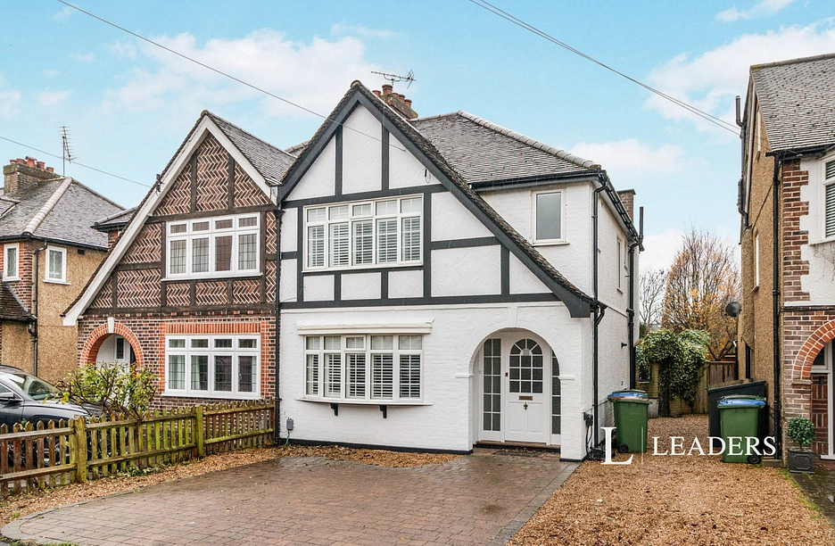 3 bedroom house to rent - Hampton Court Avenue, East Molesey, Surrey, KT8 - Property View 1