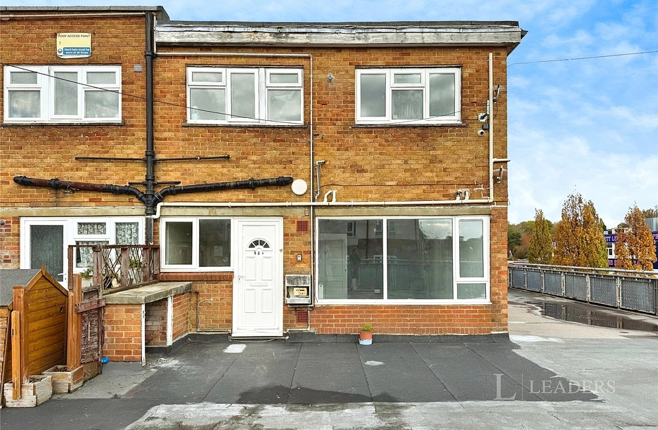 3 bedroom maisonette to rent - Greywell Road, Havant, Hampshire, PO9 - Property View 1