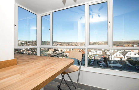 1 bedroom apartment for sale - Marine Gate, Marine Drive, Brighton, East Sussex, BN2 - Property View 2