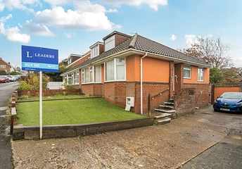 3 bedroom bungalow for sale - Rustington Road, Brighton, East Sussex, BN1 - Property View 1