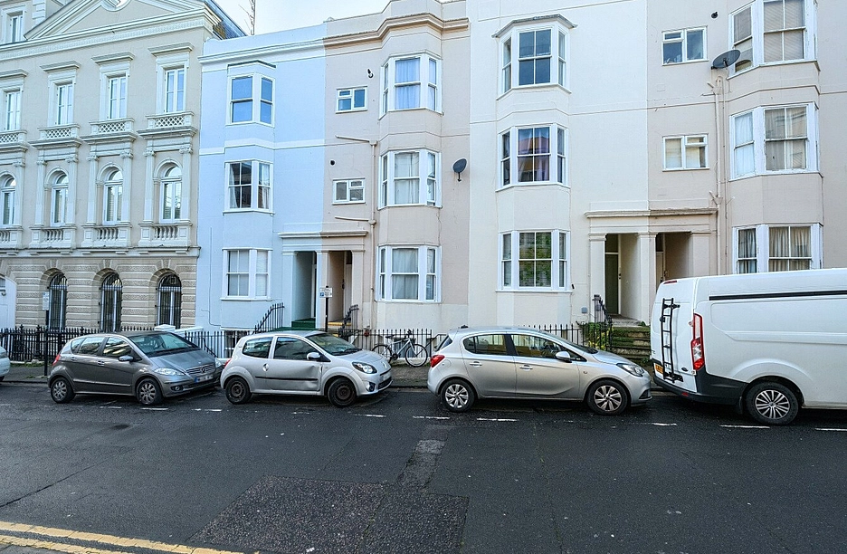 1 bedroom apartment for sale - Lansdowne Street, Hove, East Sussex, BN3 - Property View 1