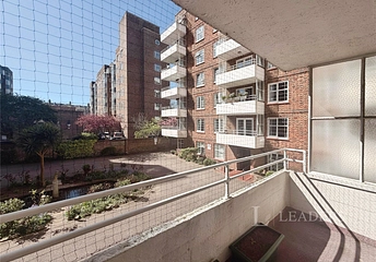 3 bedroom apartment for sale - Wilbury Road, Hove, East Sussex, BN3 - Property View 1