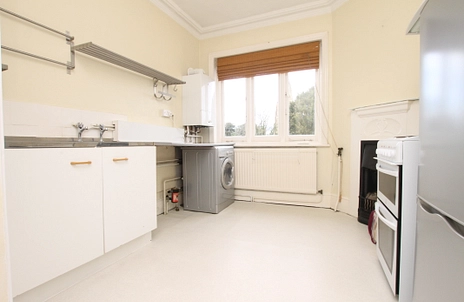 1 bedroom maisonette to rent - Limes Road, Weybridge, KT13 - Property View 2