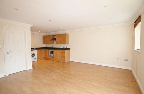 studio to rent - Priory Mews, Guildford Street, Chertsey, KT16 - Property View 3