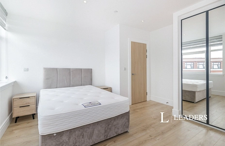 2 bedroom property to rent - Syward Place, 40-48 Pyrcroft Road, Chertsey, KT16 - Property View 2