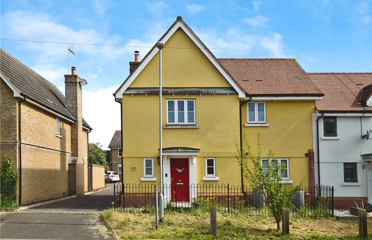 3 bedroom house for sale - Brook End Road South, Chelmsford, Essex, CM2