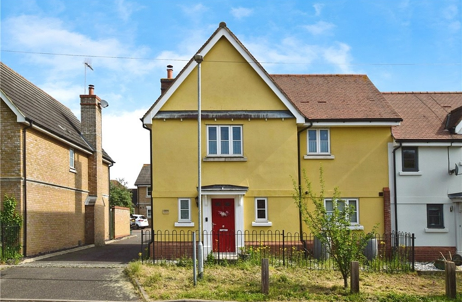 3 bedroom house for sale - Brook End Road South, Chelmsford, Essex, CM2 - Property View 1