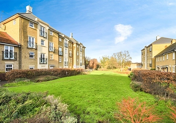 2 bedroom apartment for sale - Chelwater, Great Baddow, Chelmsford, Essex, CM2 - Property View 1