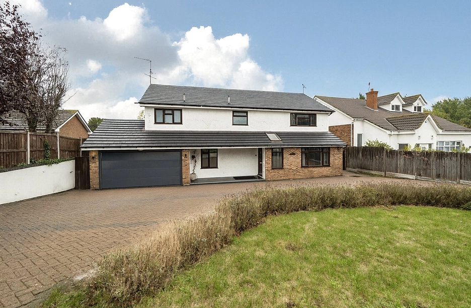 4 bedroom detached for sale - Powers Hall End, Witham, Essex, CM8 - Property View 1
