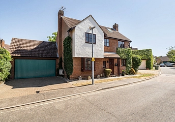6 bedroom house for sale - Woodland Close, Hatfield Peverel, Chelmsford, Essex, CM3 - Property View 1