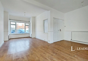 3 bedroom house to rent - Cromwell Road, Southend-on-Sea, Essex, SS2 - Property View 1