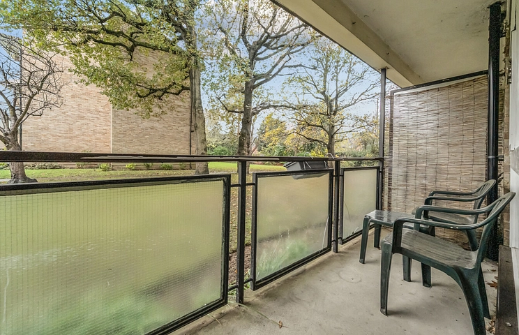 1 bedroom apartment for sale - St. Marys, Victoria Road, Weybridge, Surrey, KT13