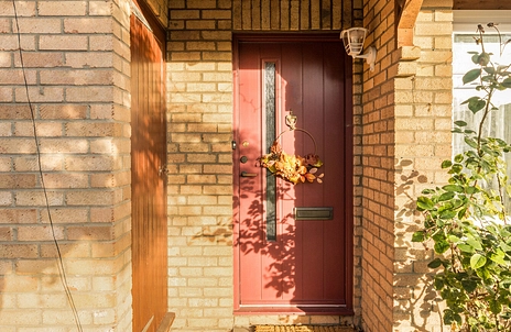 3 bedroom house for sale - Willowmead Close, Woking, Surrey, GU21 - Property View 2