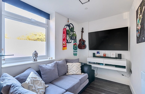 1 bedroom apartment for sale - Four Corners Chertsey, Pound Road, Chertsey, Surrey, KT16 - Property View 3