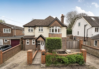 4 bedroom house for sale - Egley Road, Woking, Surrey, GU22 - Property View 1