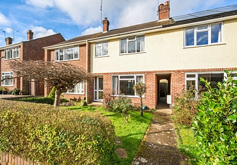 3 bedroom house for sale - Robin Hood Crescent, Knaphill, Woking, Surrey, GU21 - Property View 1