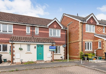 3 bedroom house to rent - Lorne Gardens, Knaphill, Woking, GU21 - Property View 1