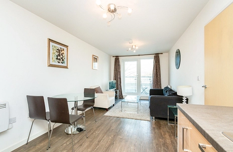 1 bedroom apartment to rent - Nankeville Court, Guildford Road, Woking, GU22 - Property View 3