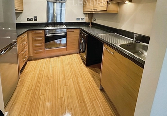 2 bedroom apartment to rent - West Gate Plaza, Moor Street, West Bromwich, B70 - Property View 1