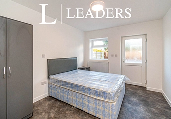 1 bed property for rent in Lichfield Road, Brownhills, Walsall, West Midlands, WS8