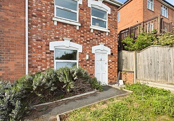 1 bed flat/apartment for rent in Sunny Bank, 38 Tunnel Hill, Worcester, WR4