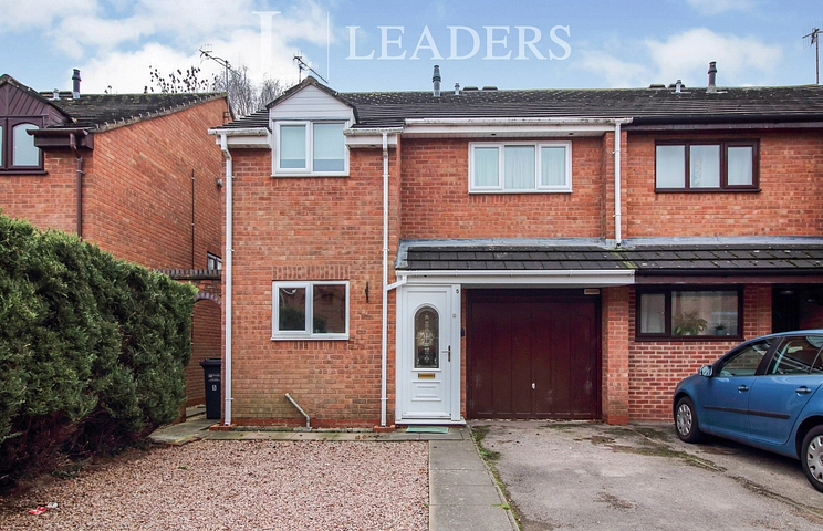 4 bedroom property to rent - Nuffield Close, St. John's, Worcester, WR2