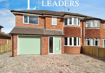 5 bed house for rent in Melrose Close, Worcester, WR2