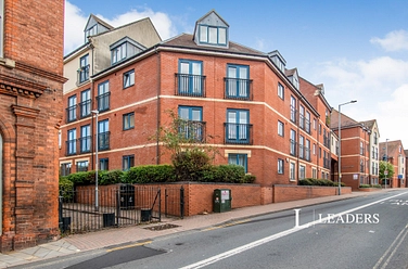 2 bedroom apartment to rent - Magdala Court, The Butts, WR1