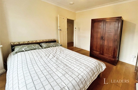 1 bedroom semi detached to rent - Hangleton Road, Hove, East Sussex, BN3 - Property View 2