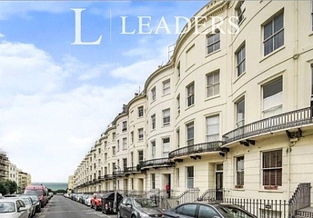 2 bed flat/apartment for rent in Brunswick Place, Hove, BN3