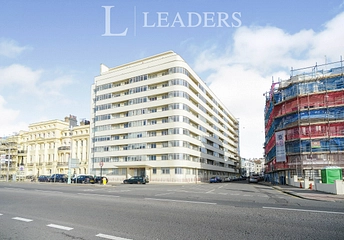 2 bed flat/apartment for rent in Kings Road, Brighton, East Sussex, BN1