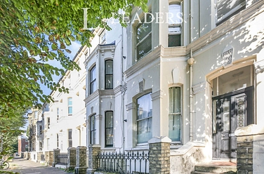 1 bedroom apartment to rent - Tisbury Road, Hove, BN3