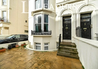 studio to rent - Lansdowne Place, Hove, East Sussex, BN3 - Property View 1