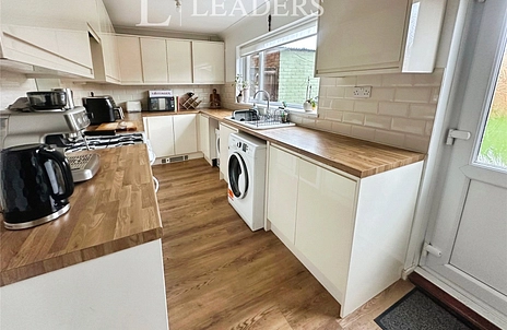 2 bedroom house for sale - Redbridge Grove, Havant, Hampshire, PO9 - Property View 2