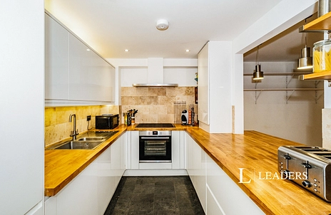 2 bedroom apartment to rent - Suncourt, Rye Close, Worthing, BN11 - Property View 2