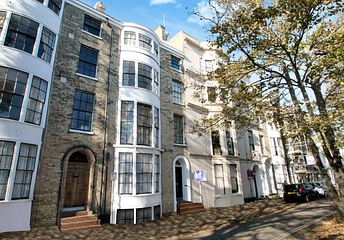 1 bedroom apartment to rent - Bedford Row, Worthing, West Sussex, BN11 - Property View 1