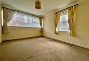 2 bedroom apartment to rent - Wellington Court, Grand Avenue, Worthing, BN11 - Property View 4