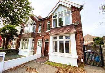 1 bedroom apartment to rent - Ash Grove, Worthing, BN11 - Property View 1